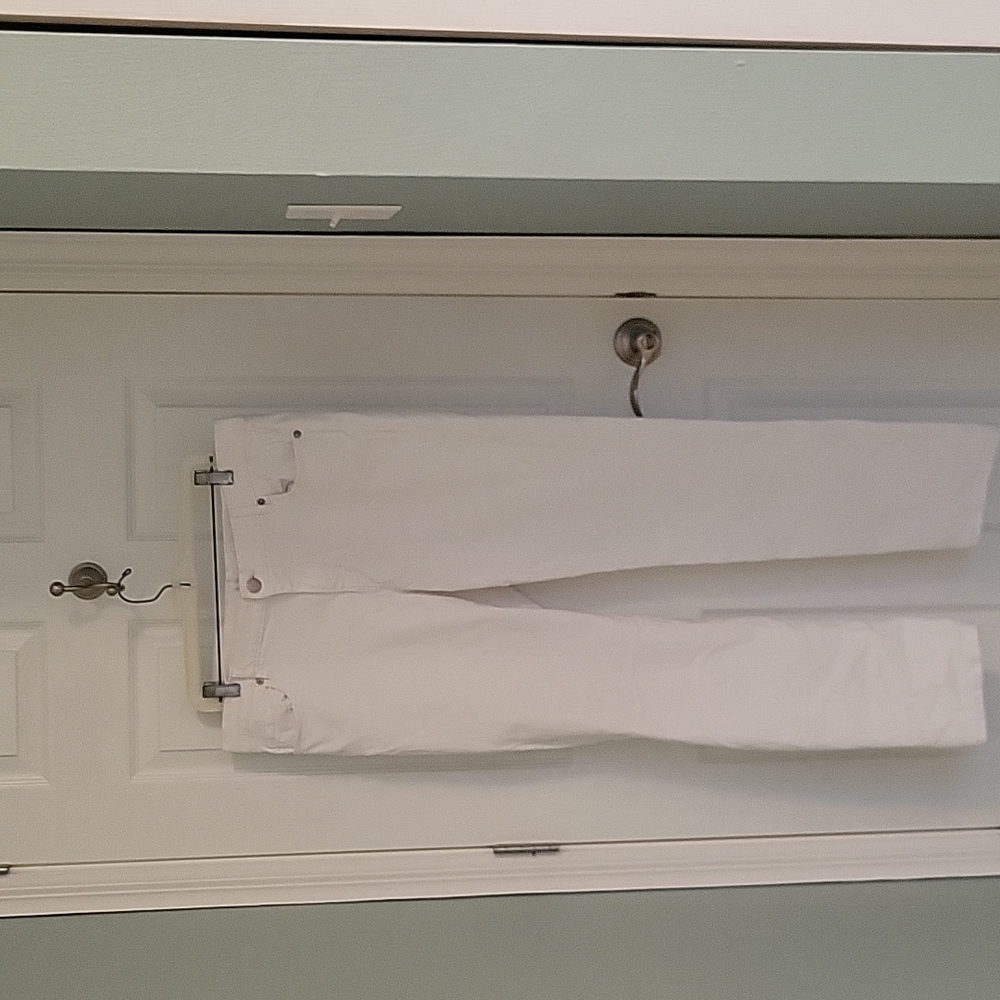 Loft white jeans inseam 30"